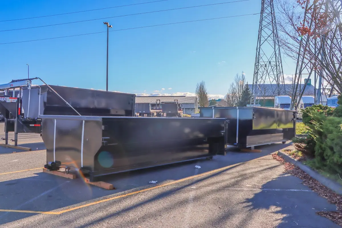 Professional dumpster rental and junk removal service in Samoset